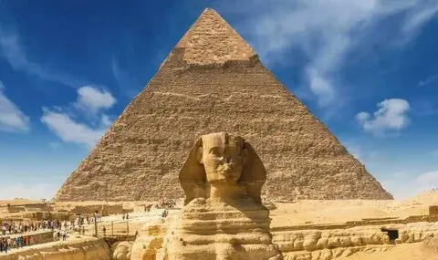 Half-Day Tour to Pyramids of Giza and the Sphinx